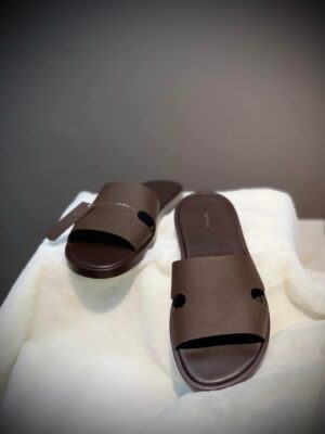 z4277066549272_90f5f1799f058b518e0f92c5c29e9b1c