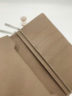 z6122099191859_2fb2a6d1ad6c4fcc9bbe8a5d9fcad1d0