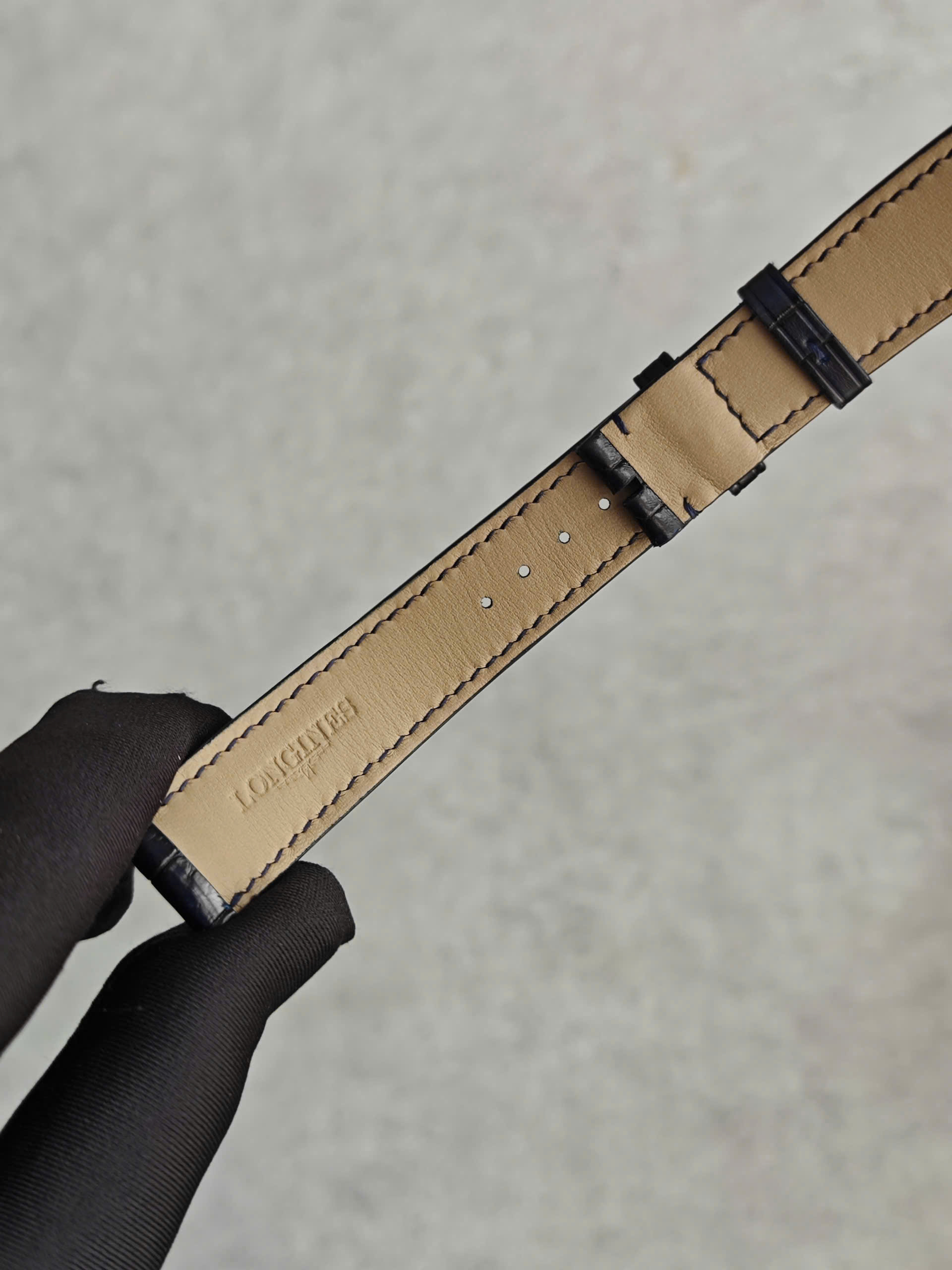 Dây đồng hồ Longines da cá sấu Pháp - Hình ảnh 2